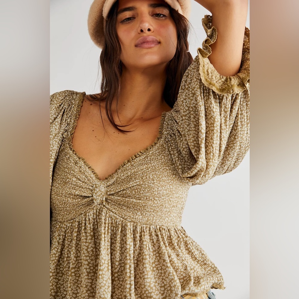 Free People Brittnee Printed Top in the color Tropical Nu.  NWT size S.